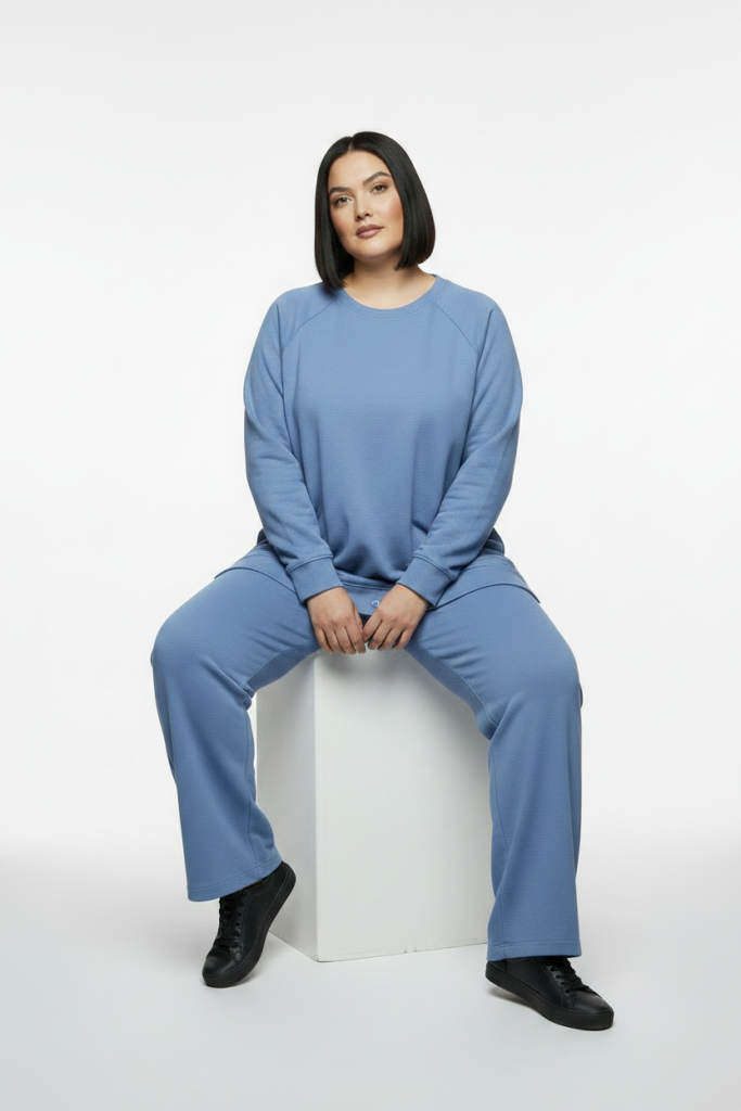 Костюм блакитний oversize (свiтшот + штани)